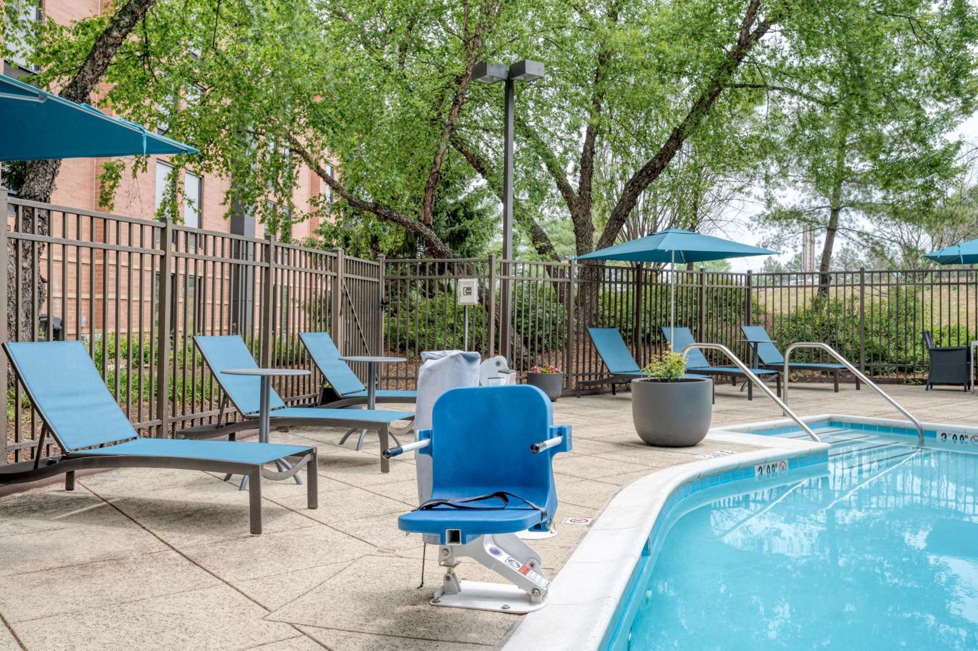 Hampton Inn Baltimore/White Marsh Exterior foto